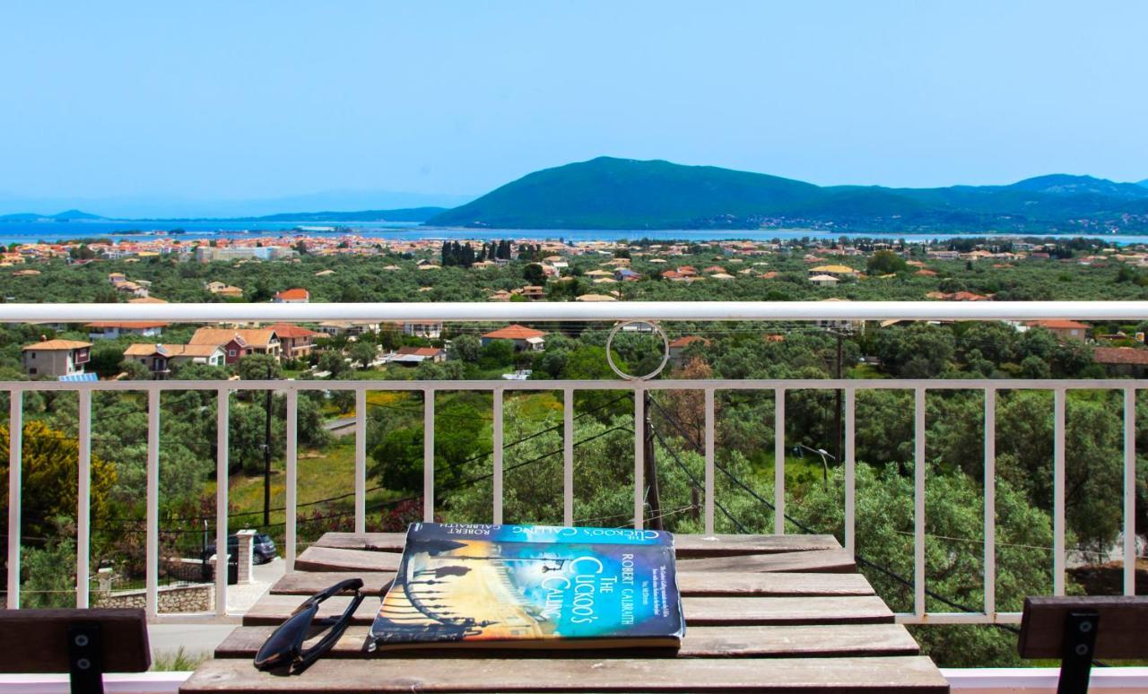Nikoleta Villa Apolpaina